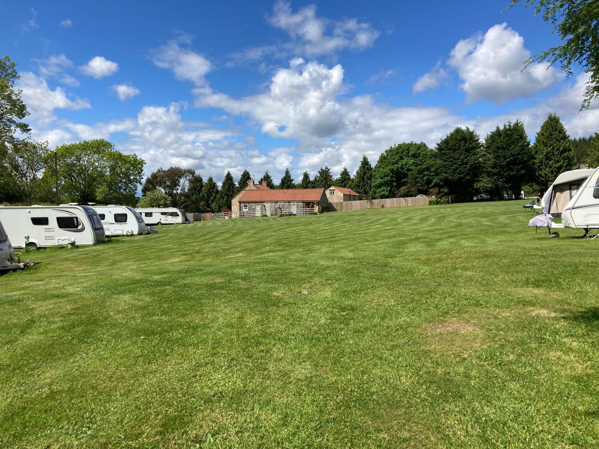 Hotel Bank Top Camping-North York Moors With Pitches For Caravans, Camper Vans And Tents Pickering Zewnętrze zdjęcie